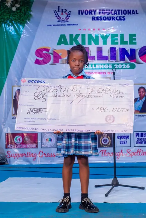 Prize cheque presented to the competition champion
