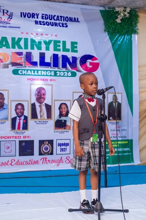 Participant delivering a spelling performance